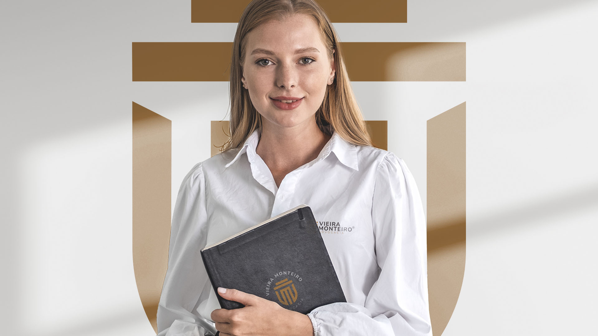 Vieira Monteiro — Mockup